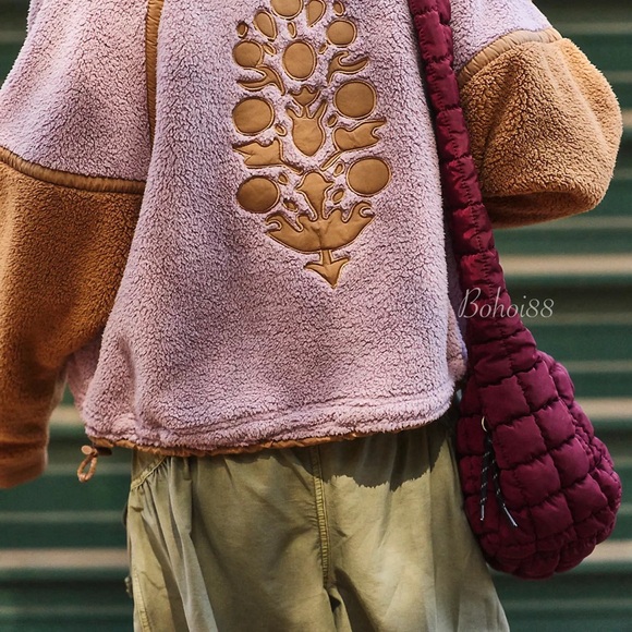 NEW Free People Quilted Baby Carryall Sling Bag - Picture 9 of 13